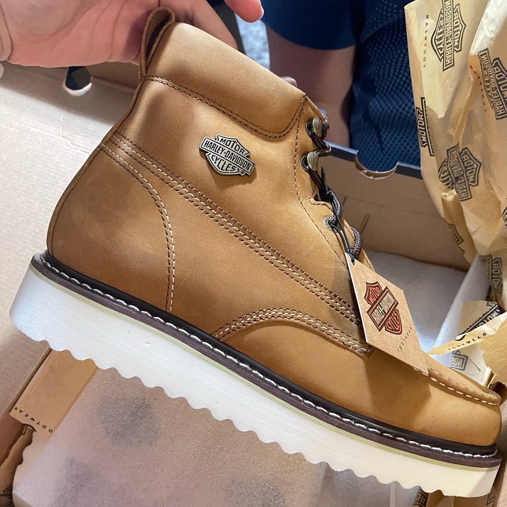 Brand new men’s Harley Davidson Beau boots